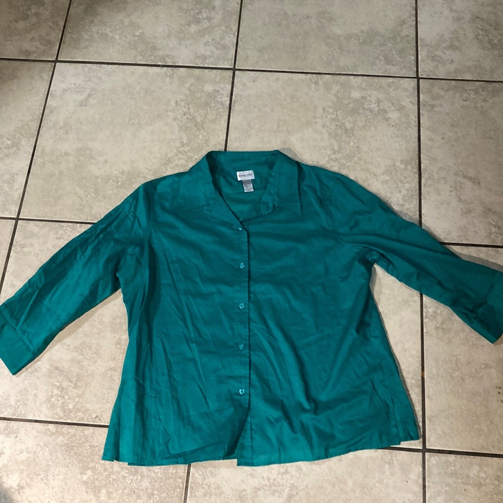 Chico’s green button up shirt